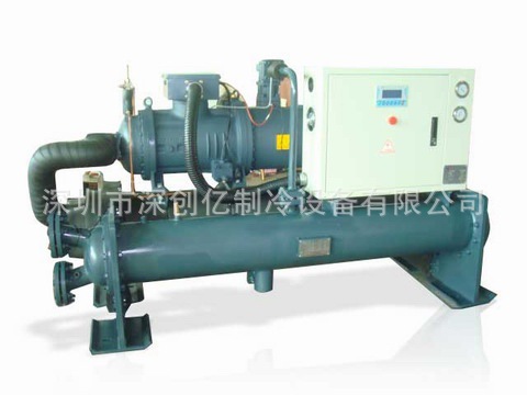冷水機